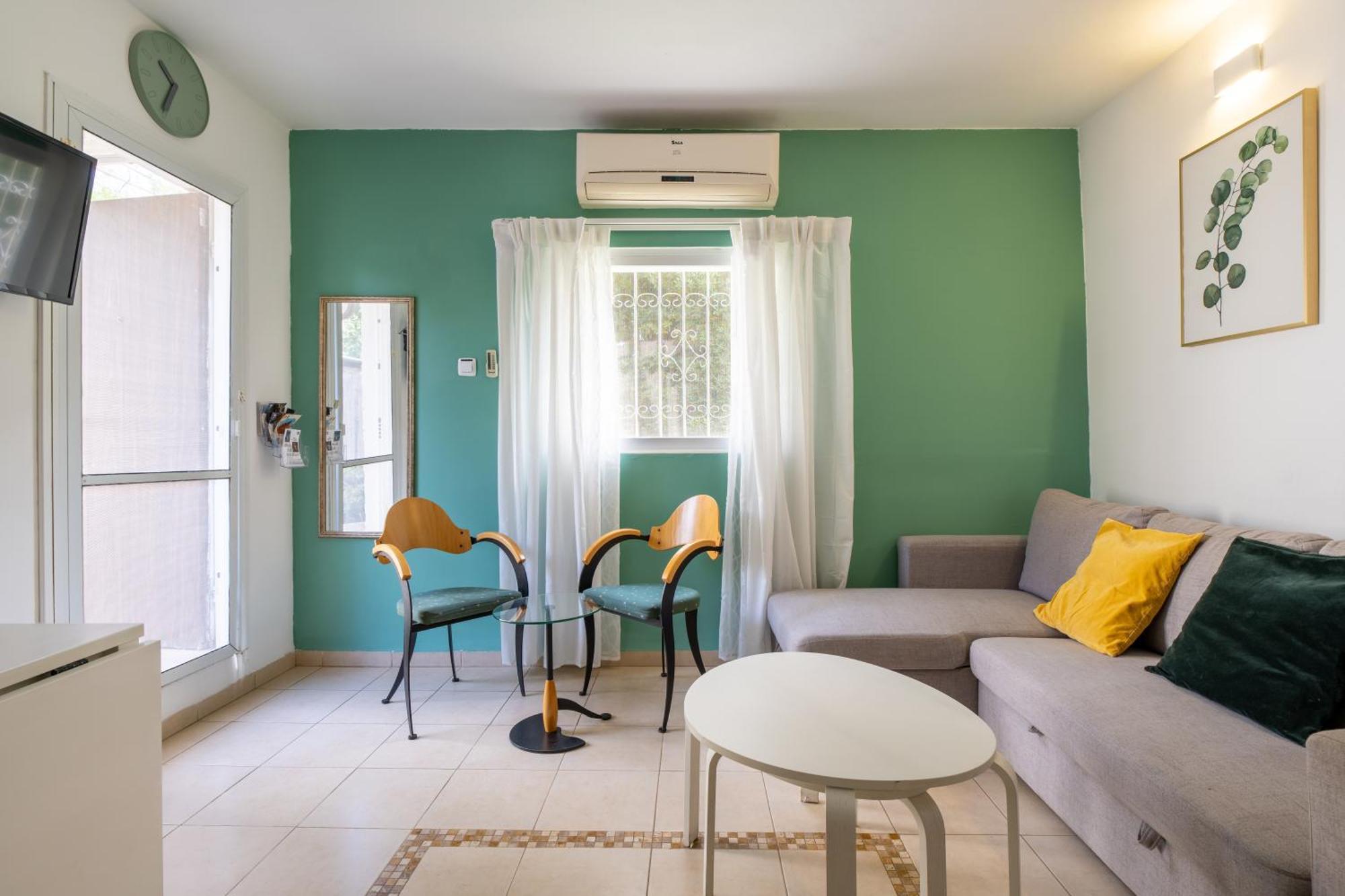 Yagen Boutique Apartments Хайфа Номер фото