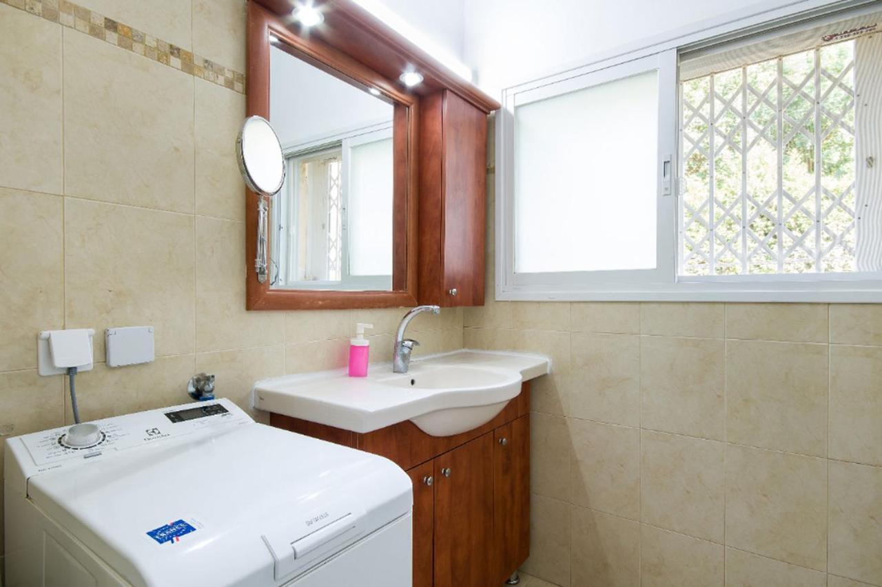 Yagen Boutique Apartments Хайфа Экстерьер фото